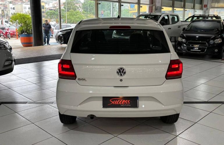 Volkswagen Gol 1.0 12v MPi Total - Foto #6