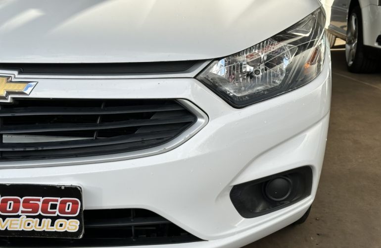 Chevrolet Onix 1.0 Joy SPE/4 - Foto #4