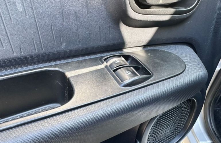 Fiat Mobi 1.0 Evo Flex Like. Manual - Foto #8