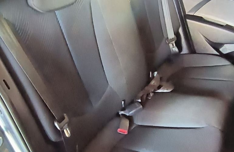 Hyundai Hb20 1.6 Comfort Style 16v - Foto #10