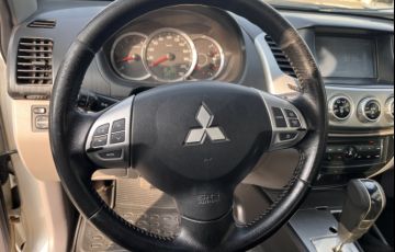 Mitsubishi L 200 Triton HPE 4x4 3.2 (aut) (cab. dupla) - Foto #7