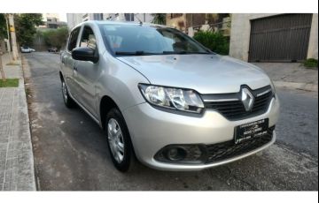 Renault Sandero 1.0 Authentique 16V Flex 4p Manual - Foto #2