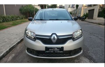 Renault Sandero 1.0 Authentique 16V Flex 4p Manual - Foto #5