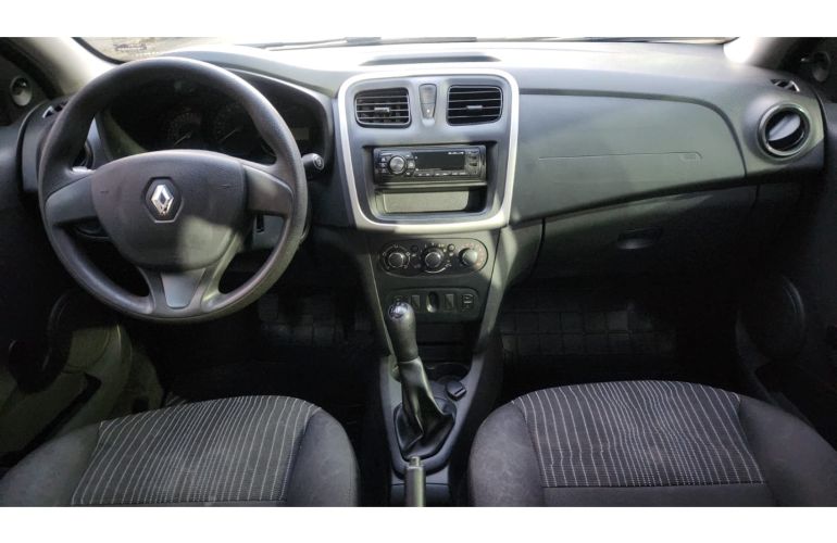 Renault Sandero 1.0 Authentique 16V Flex 4p Manual - Foto #9