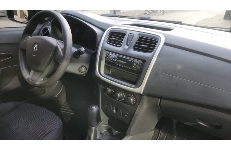 Renault Sandero 1.0 Authentique 16V Flex 4p Manual - Foto #10