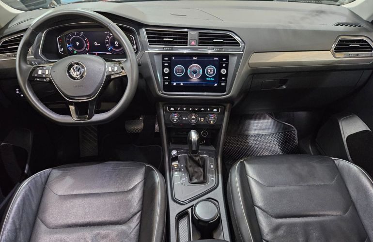 Volkswagen Tiguan 1.4 250 TSi Total Allspace Comfortline - Foto #2
