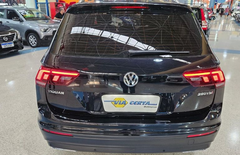 Volkswagen Tiguan 1.4 250 TSi Total Allspace Comfortline - Foto #9