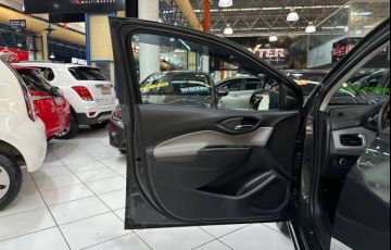 Chevrolet Onix 1.4 MPFi LT 8v - Foto #5