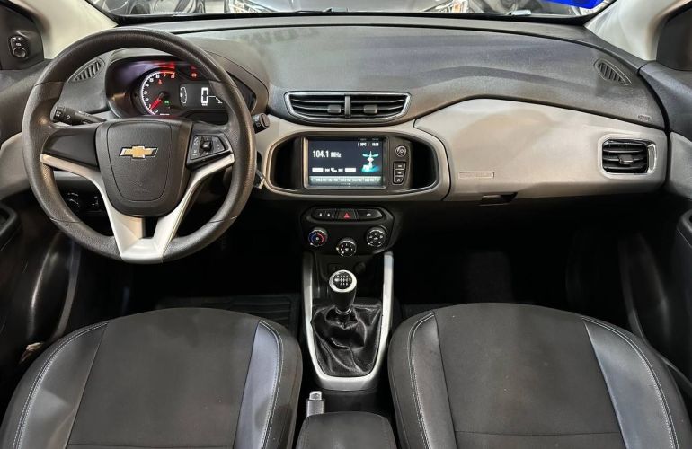 Chevrolet Onix 1.4 MPFi LT 8v - Foto #9