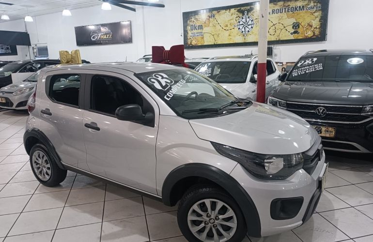 Fiat Mobi 1.0 8V Evo Like - Foto #1