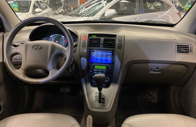 Hyundai Tucson 2.0 MPFi GLS 16V 143cv 2wd - Foto #9
