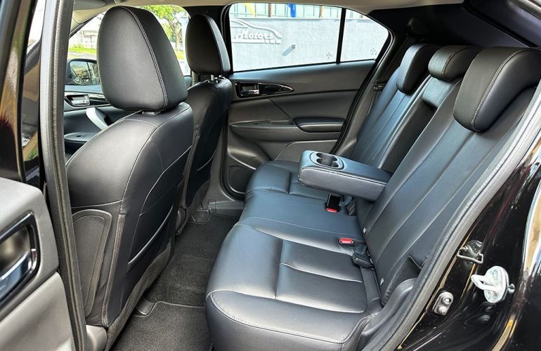 Mitsubishi Eclipse Cross 1.5 Mivec Turbo Hpe-s S-awc - Foto #5