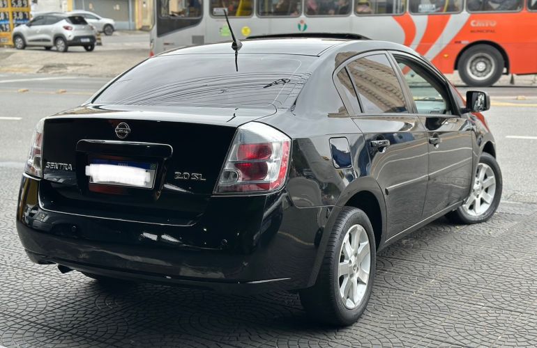 Nissan Sentra 2.0 SL 16v - Foto #4