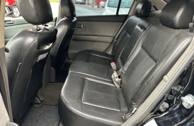 Nissan Sentra 2.0 SL 16v - Foto #5