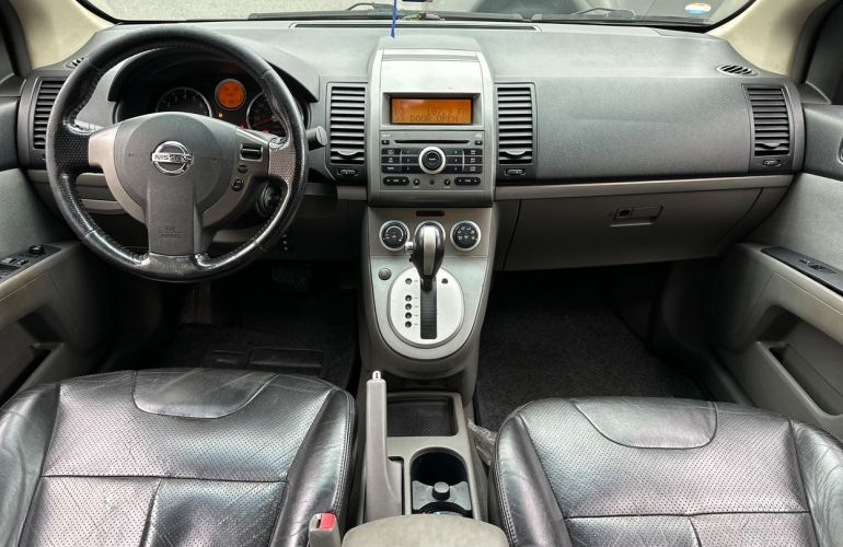 Nissan Sentra 2.0 SL 16v - Foto #6