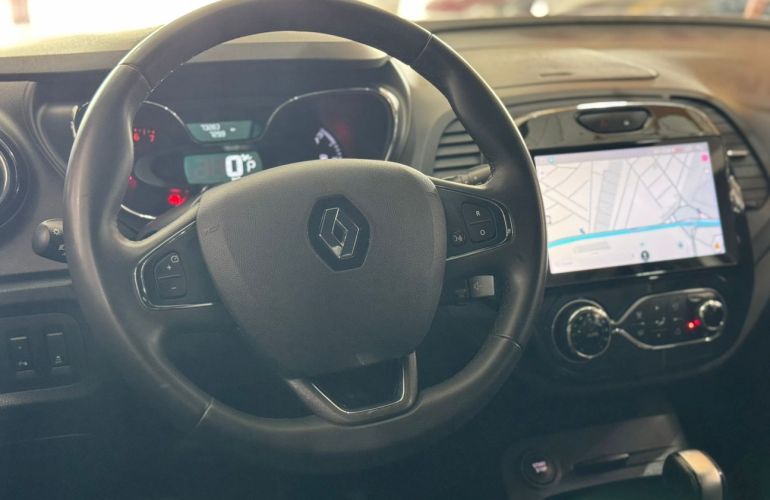Renault Captur 2.0 16V Intense - Foto #7