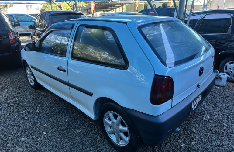Volkswagen Gol 1.0 - Foto #5