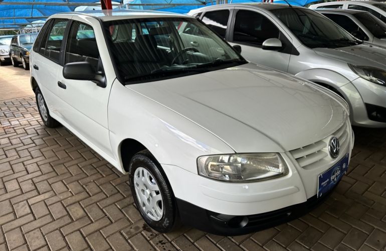 Volkswagen Gol 1.0 - Foto #2
