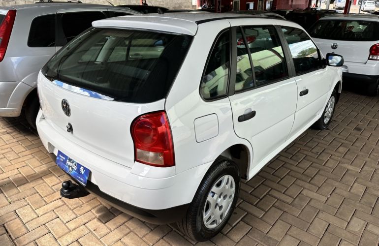 Volkswagen Gol 1.0 - Foto #3