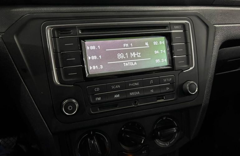 Volkswagen Voyage 1.0 12v MPi Total - Foto #10
