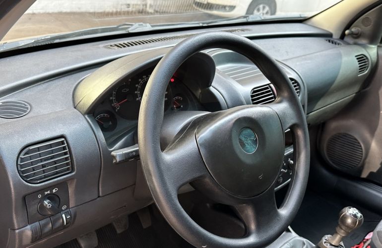 Chevrolet Corsa Hatch Maxx 1.4 (Flex) - Foto #6