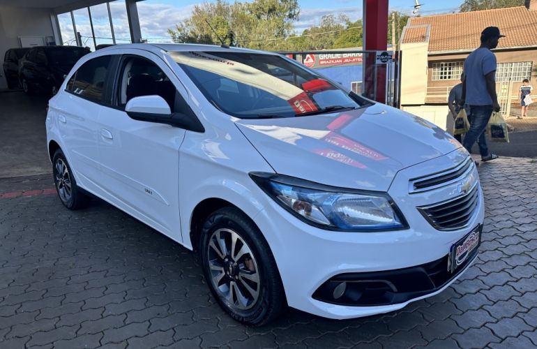 Chevrolet Onix 1.4 LTZ SPE/4 - Foto #2