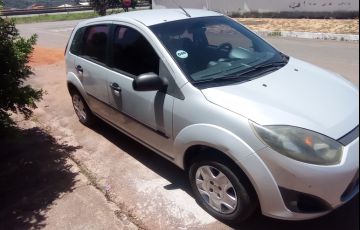 Ford Fiesta Hatch 1.0 (Flex) - Foto #7