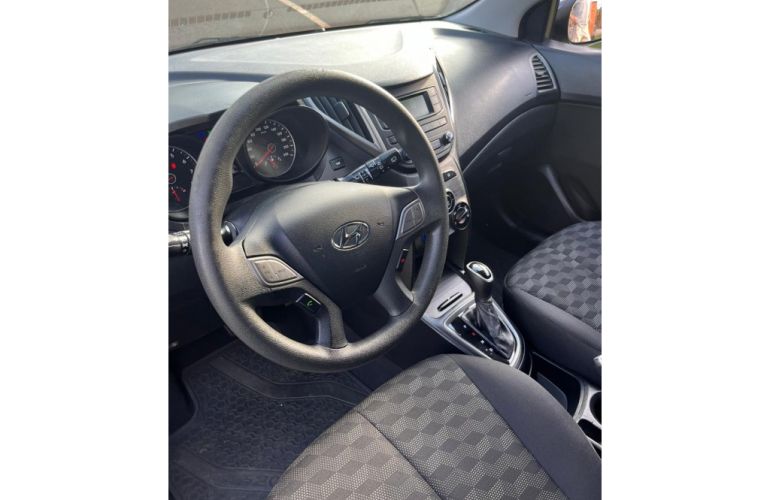 Hyundai HB20 1.6 Comfort Plus (Aut) - Foto #7
