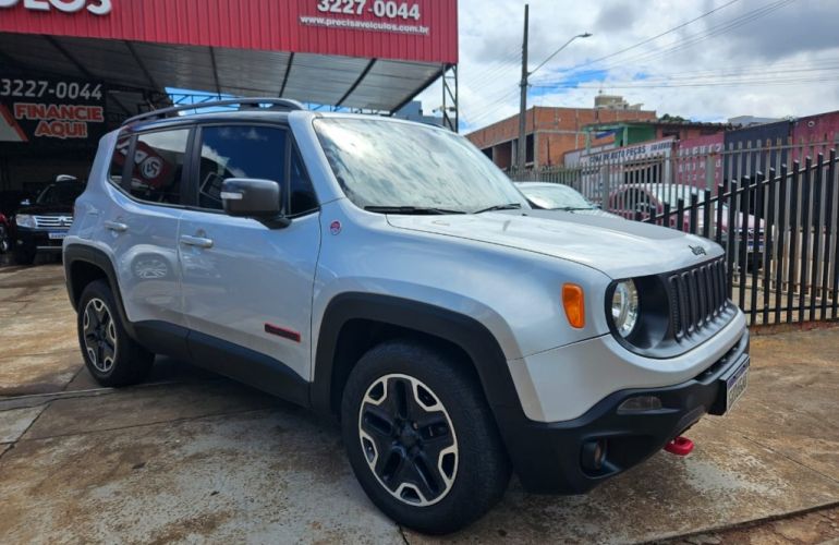Jeep Renegade 2.0 TDI Trailhawk 4WD (Aut) - Foto #9