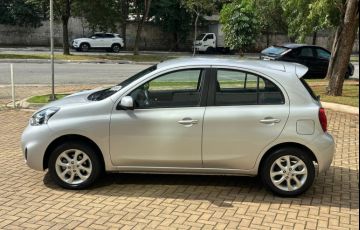 Nissan March 1.0 SV 12v - Foto #2