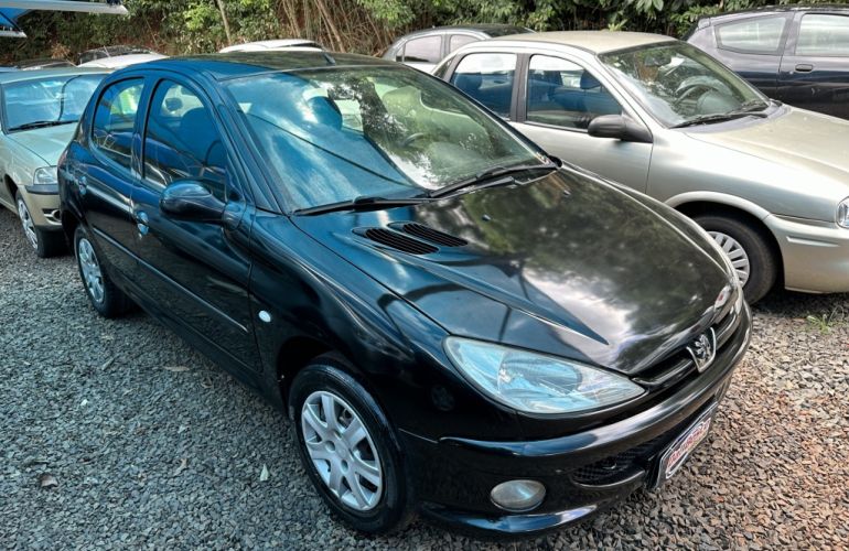 Peugeot 206 Hatch. 1.4 8V (flex) - Foto #3