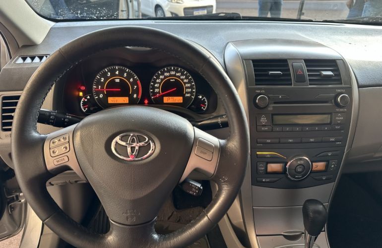 Toyota Corolla Sedan XEi 1.8 16V (aut) - Foto #6