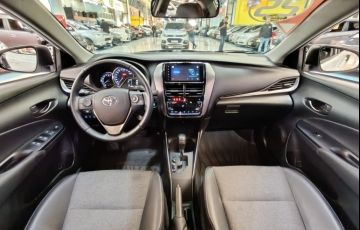 Toyota Yaris 1.5 16V Sedan Xs Multidrive - Foto #10