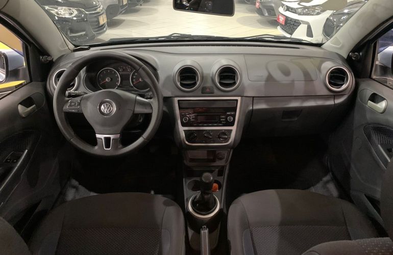 Volkswagen Voyage 1.0 Mi Trendline 8v - Foto #10