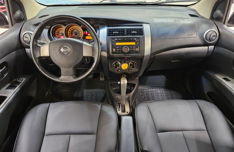 Nissan Grand Livina 1.8 SL 16v - Foto #2