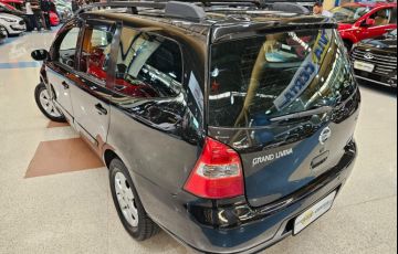 Nissan Grand Livina 1.8 SL 16v - Foto #6
