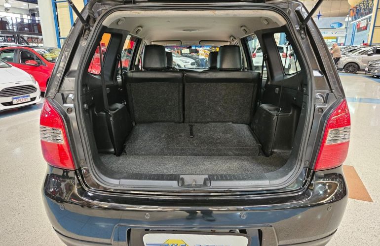 Nissan Grand Livina 1.8 SL 16v - Foto #10