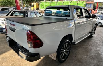 Toyota Hilux CD 2.8 TDI STD Power Pack 4WD - Foto #4