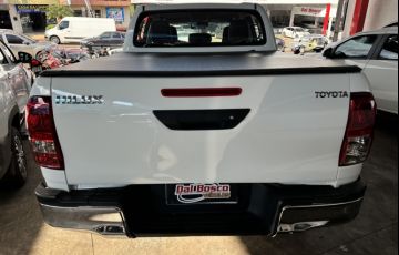 Toyota Hilux CD 2.8 TDI STD Power Pack 4WD - Foto #5