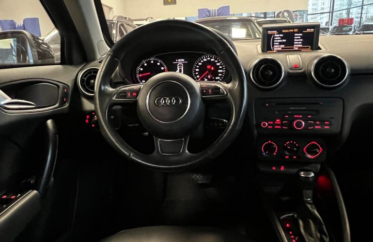 Audi A1 1.4 Tfsi Sportback Attraction 16V 122cv - Foto #7