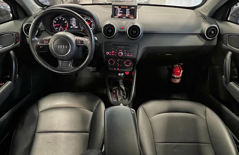 Audi A1 1.4 Tfsi Sportback Attraction 16V 122cv - Foto #8