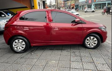 Chevrolet Onix 1.0 MPFi LT 8v - Foto #4