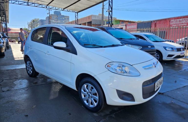 Fiat Palio Attractive 1.0 Evo (Flex) - Foto #8