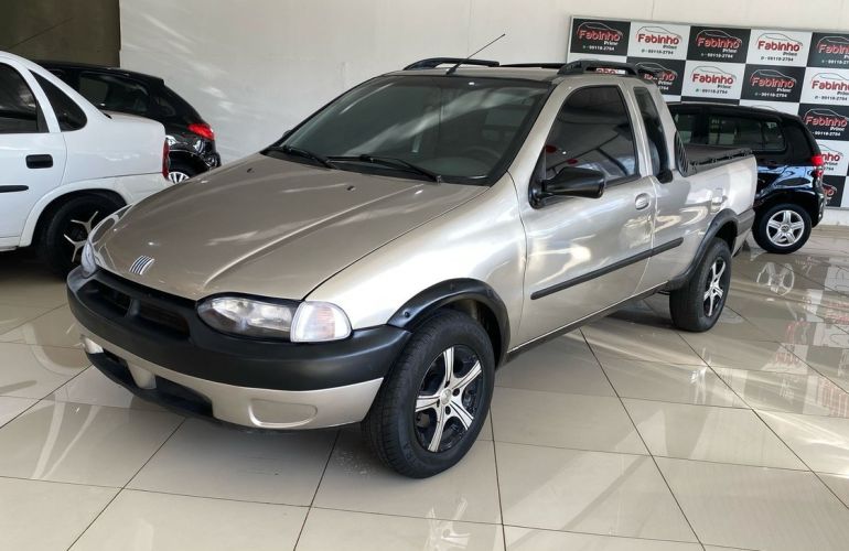 Fiat Strada 1.5 MPi Working CE 8v - Foto #1