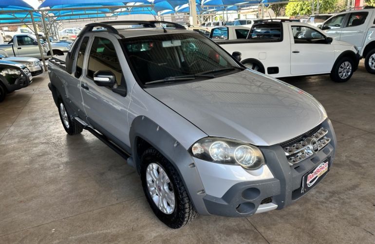Fiat Strada Adventure Locker 1.8 8V (Flex) (Cabine Estendida) - Foto #3