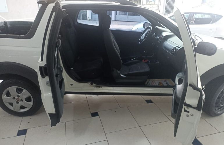 Fiat Strada 1.4 MPi Hard Working CD 8v - Foto #7
