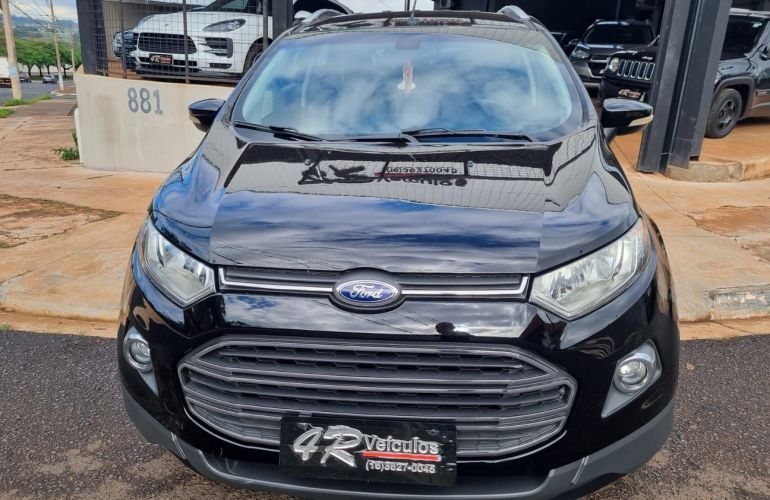 Ford Ecosport 2.0 Titanium 16v - Foto #2