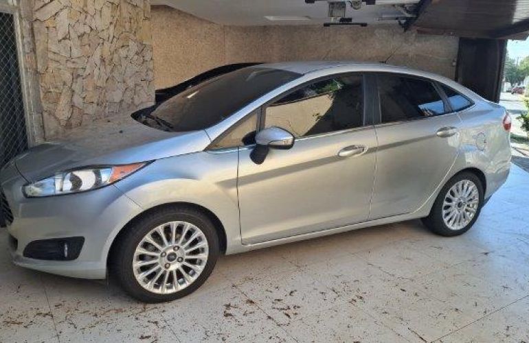 Ford New Fiesta Sedan 1.6 Titanium PowerShift Plus (Flex) - Foto #1