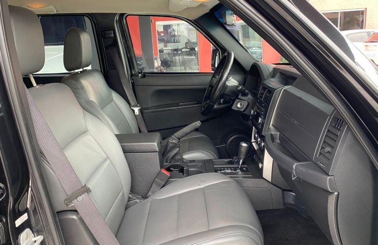 Jeep Cherokee 3.7 Sport 4x4 V6 12v - Foto #6