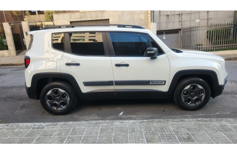 Jeep Renegade 1.8 16V Flex Std 4p Automático - Foto #7